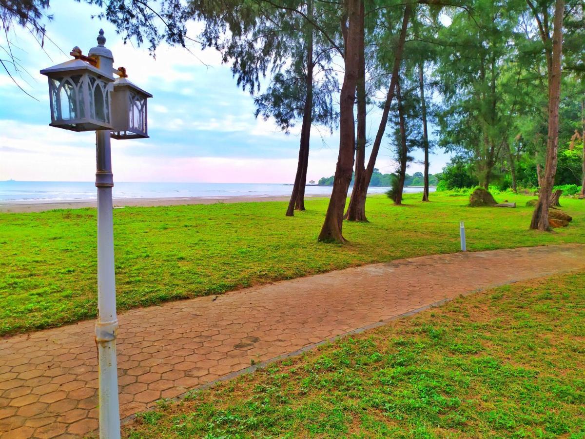 D'Ocean Homestay In Tiara Desaru Residence Exterior photo